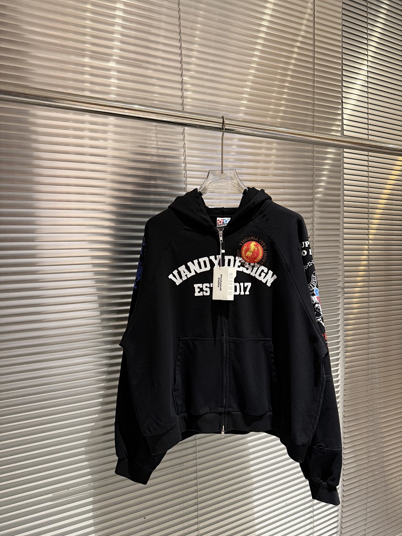 Streetwear Brand Slogans - 패션 브랜드 25FW 공동 브랜드 지퍼업